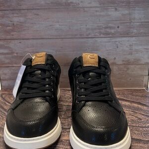 Women’s Black Leather Sneakers